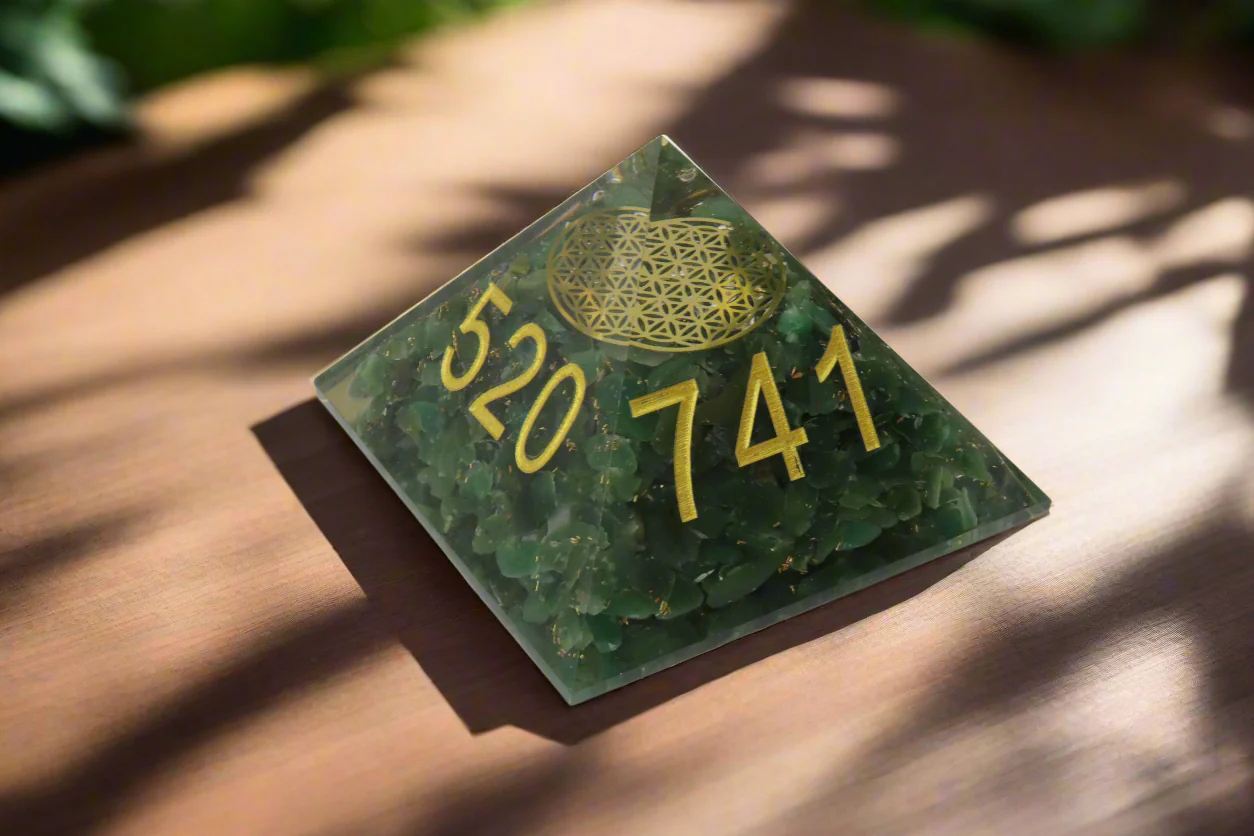 green jade zibu symbol pyramid