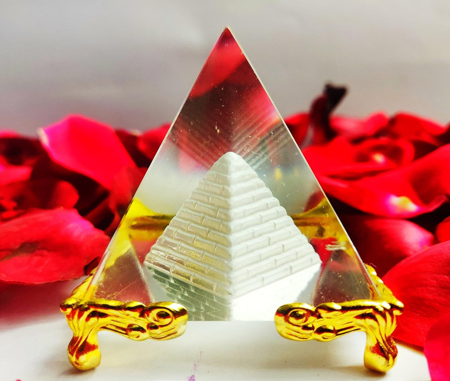 feng shui crystal pyramid for spreading positive energy and vastu correction.bring good luck & prosperity 5cm